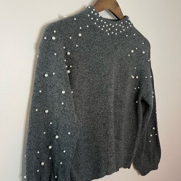 Goodnight Macaroon ‘Sabah’ Pearl Studded Mock Neck Sweater - Picture 2 of 7